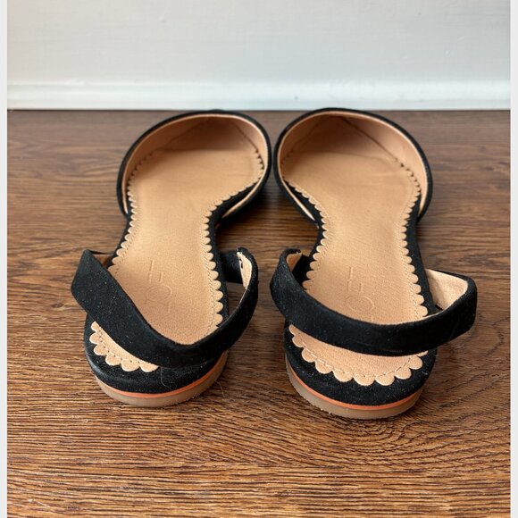 Ann Taylor Loft Black Suede Pointed Toe Flats - Size 6.5 - Picture 2 of 4